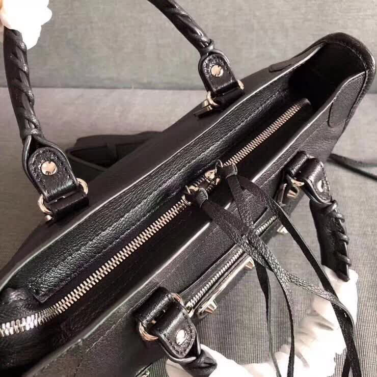 BALENCIAG巴黎世家 機車包 30cm 原版山羊皮配金邊 手提肩背斜挎包  BL1361